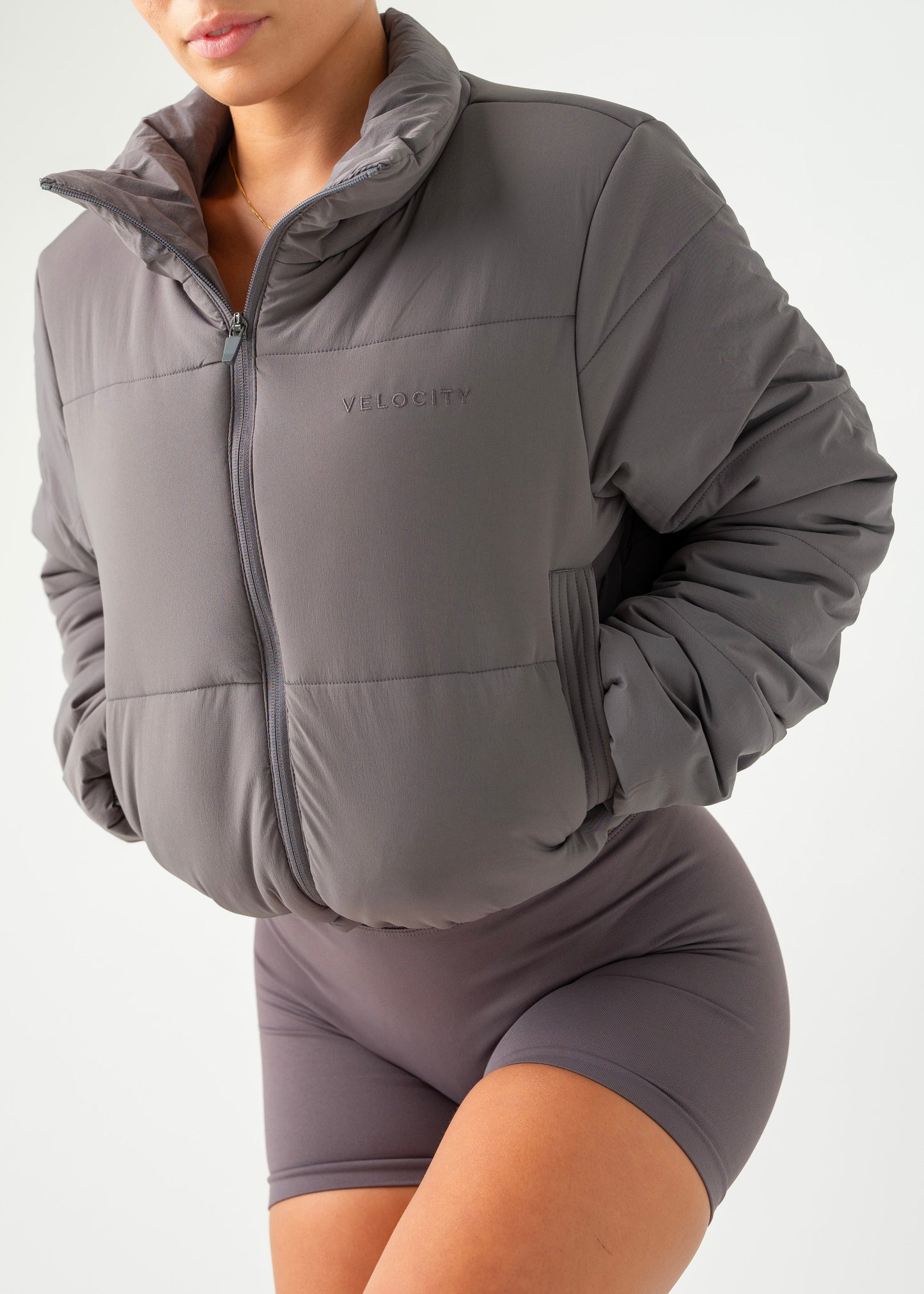 CROPPED PUFFER - GREY