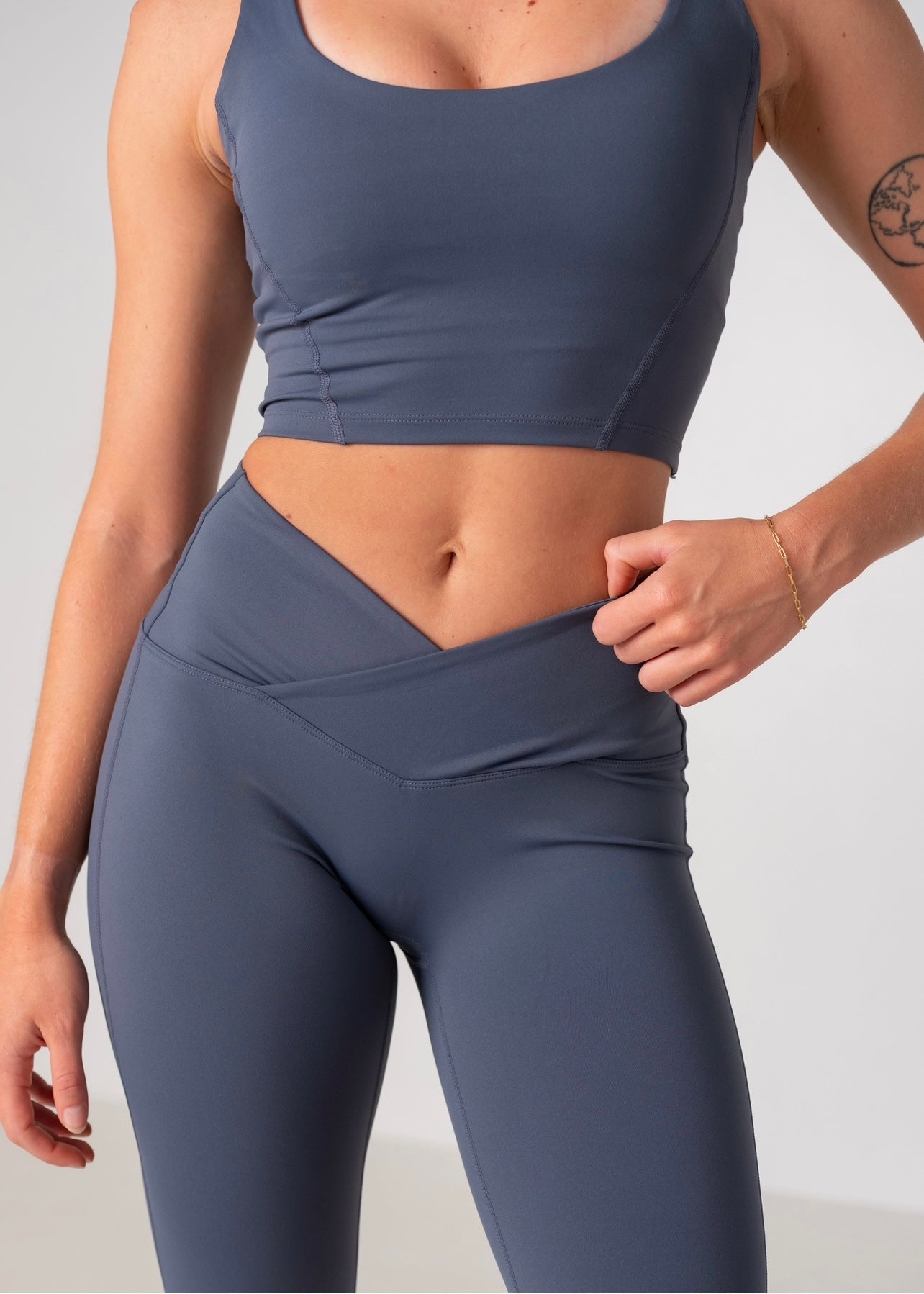LOLA FLARED LEGGINGS - INK