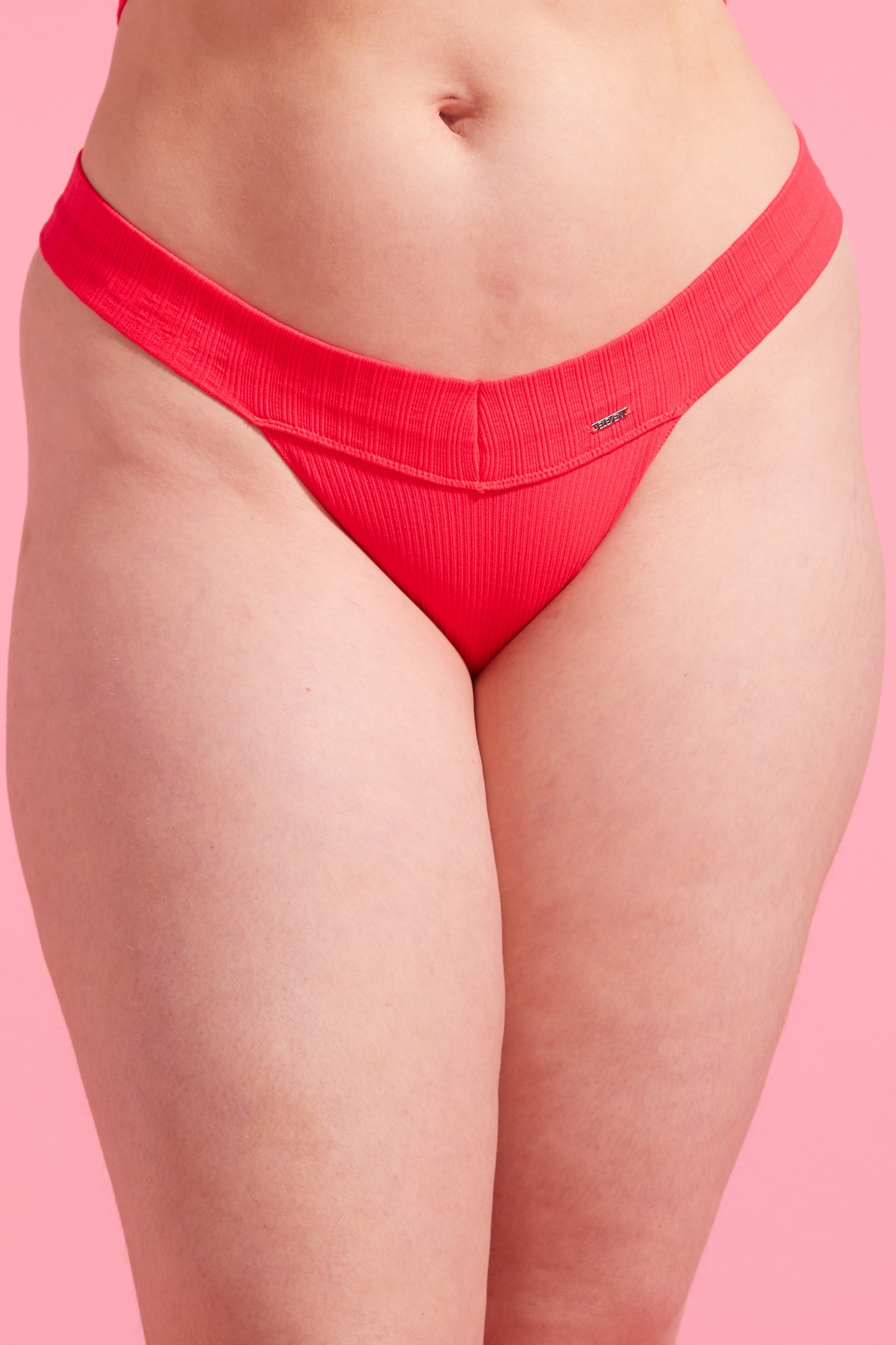 Coral Ribbed Seamfree G String Set