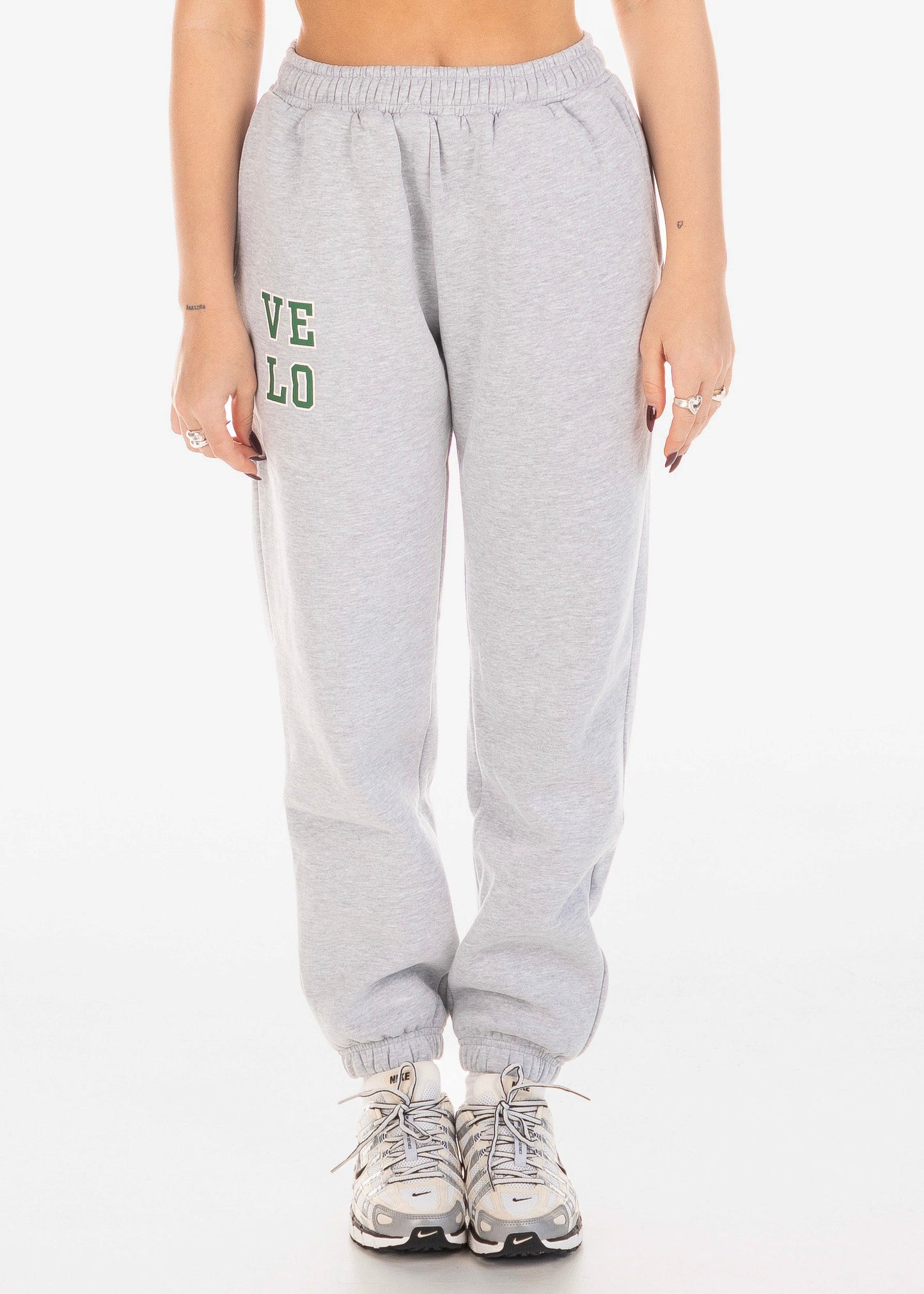 VELO OVERSIZED TRACKPANTS - MARL GREY