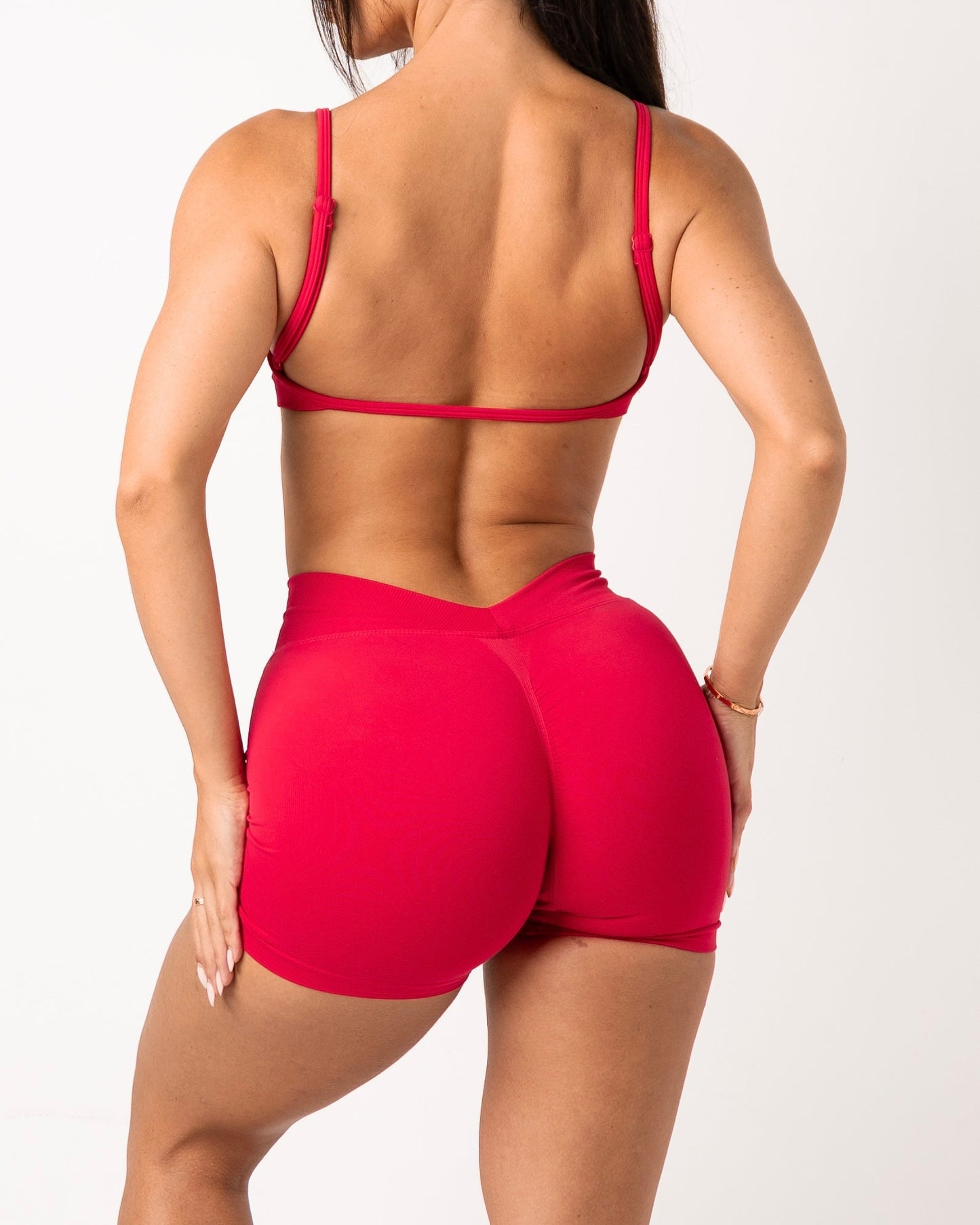 V SCULPT SEAMLESS SHORTS - CHERRY