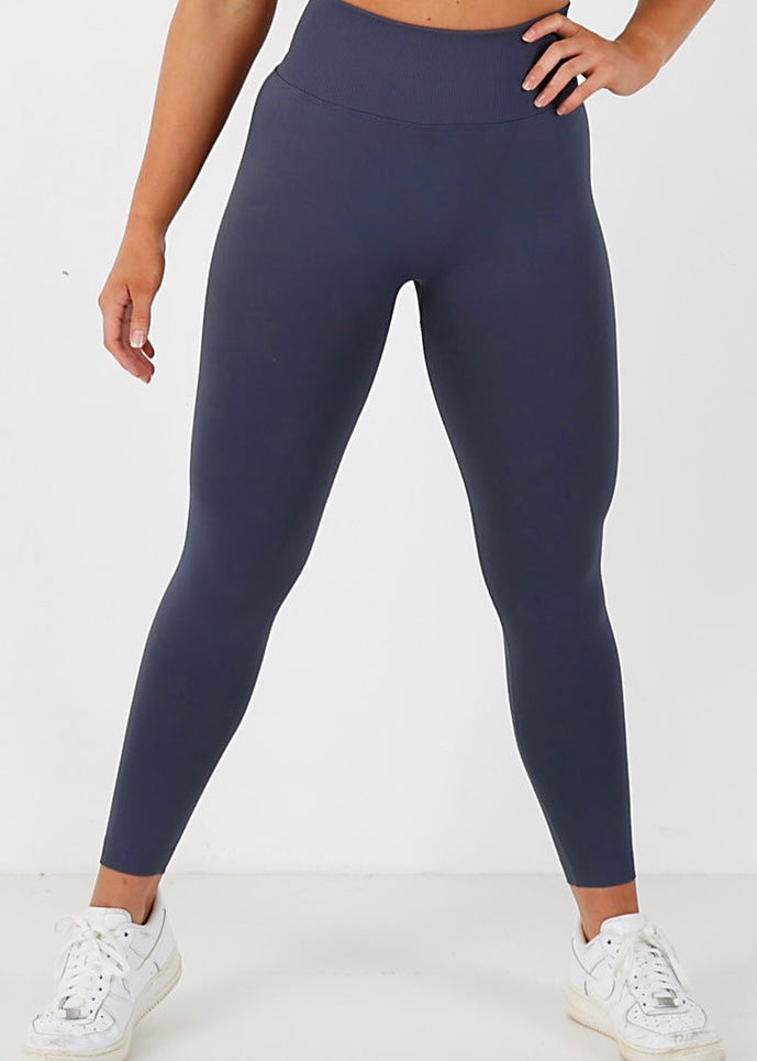 ULTIMATE SEAMLESS SCRUNCH LEGGINGS - INK