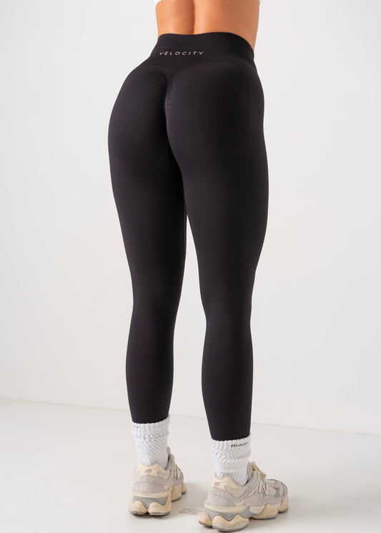 ULTIMATE SEAMLESS SCRUNCH LEGGINGS 2.0 - BLACK