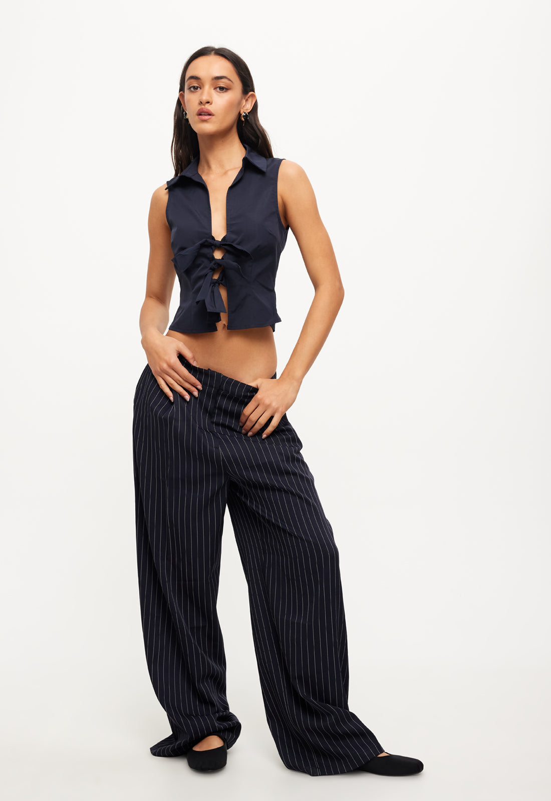 ALLURE TIE TOP - NAVY
