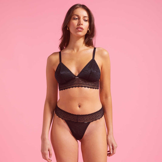 Luxe Lace Black G-string