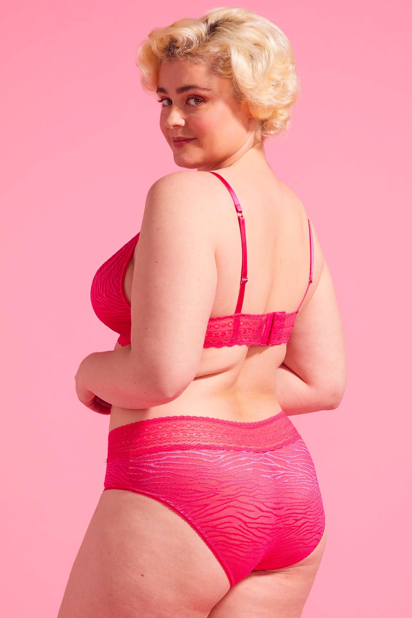 Sparkling Cosmo Lace Boyleg Set