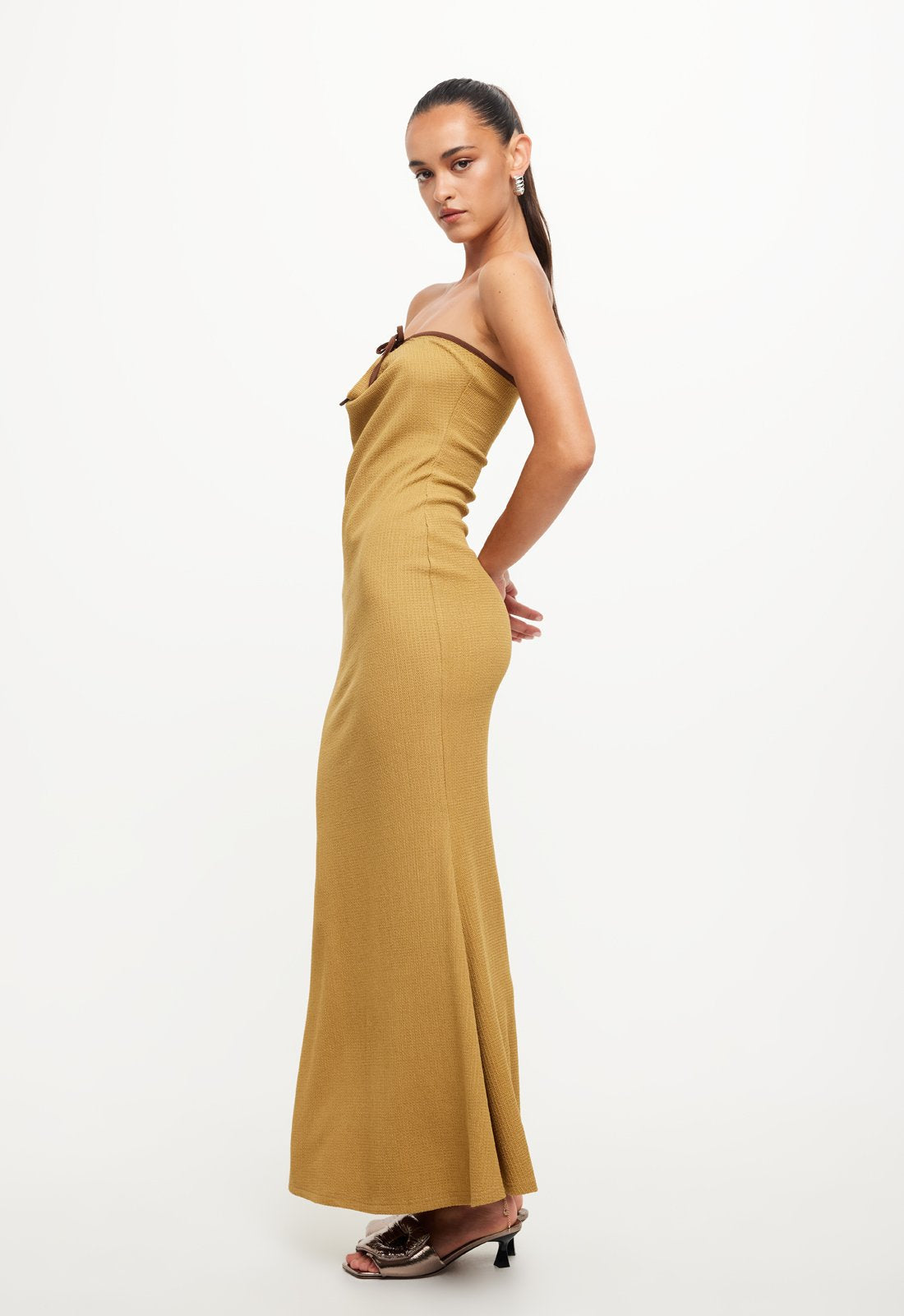 ILLUMINATING MAXI DRESS - GOLD