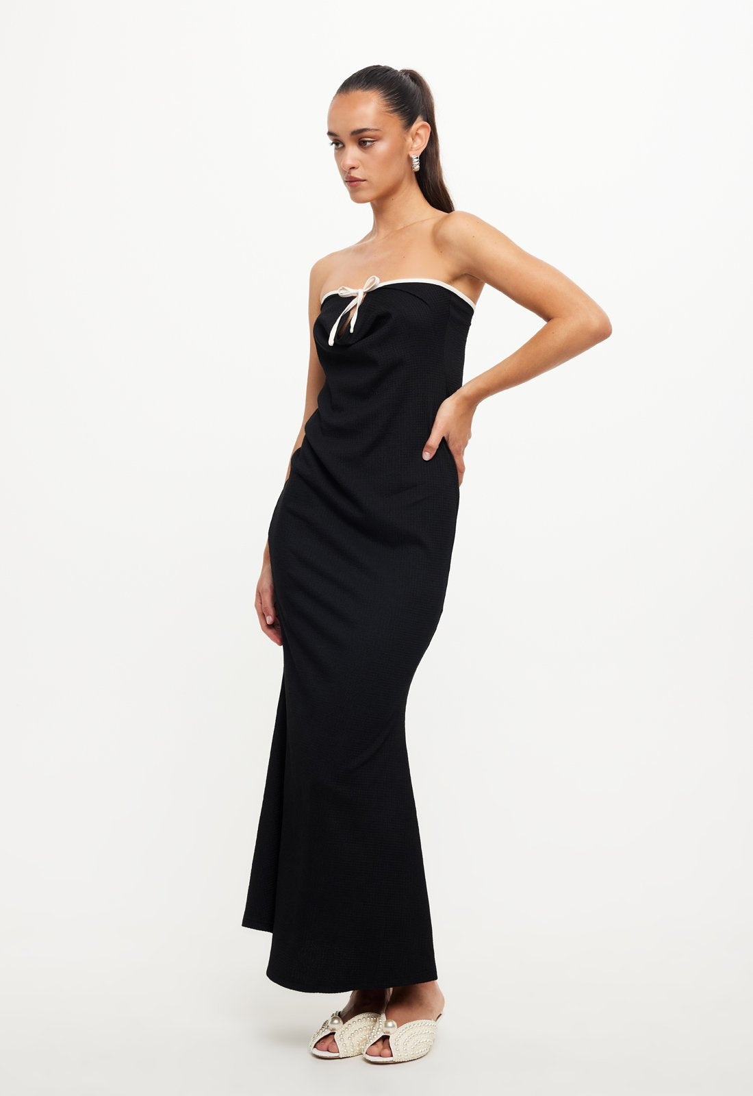 ILLUMINATING MAXI DRESS - ONYX