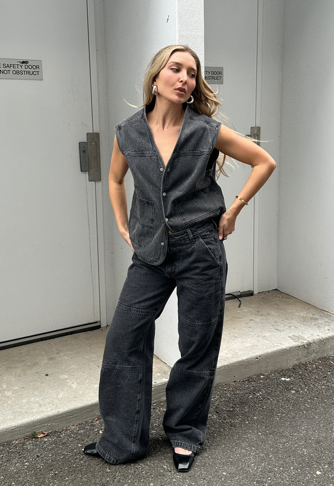 FREEDOM VEST - WASHED CHARCOAL
