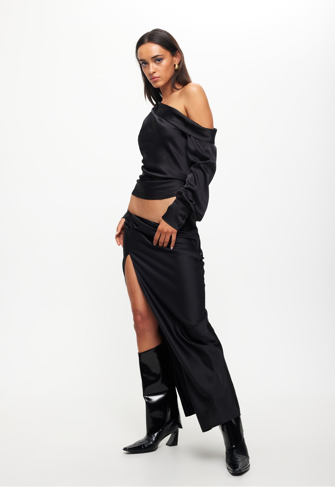 DAYDREAM OFF SHOULDER TOP - ONYX