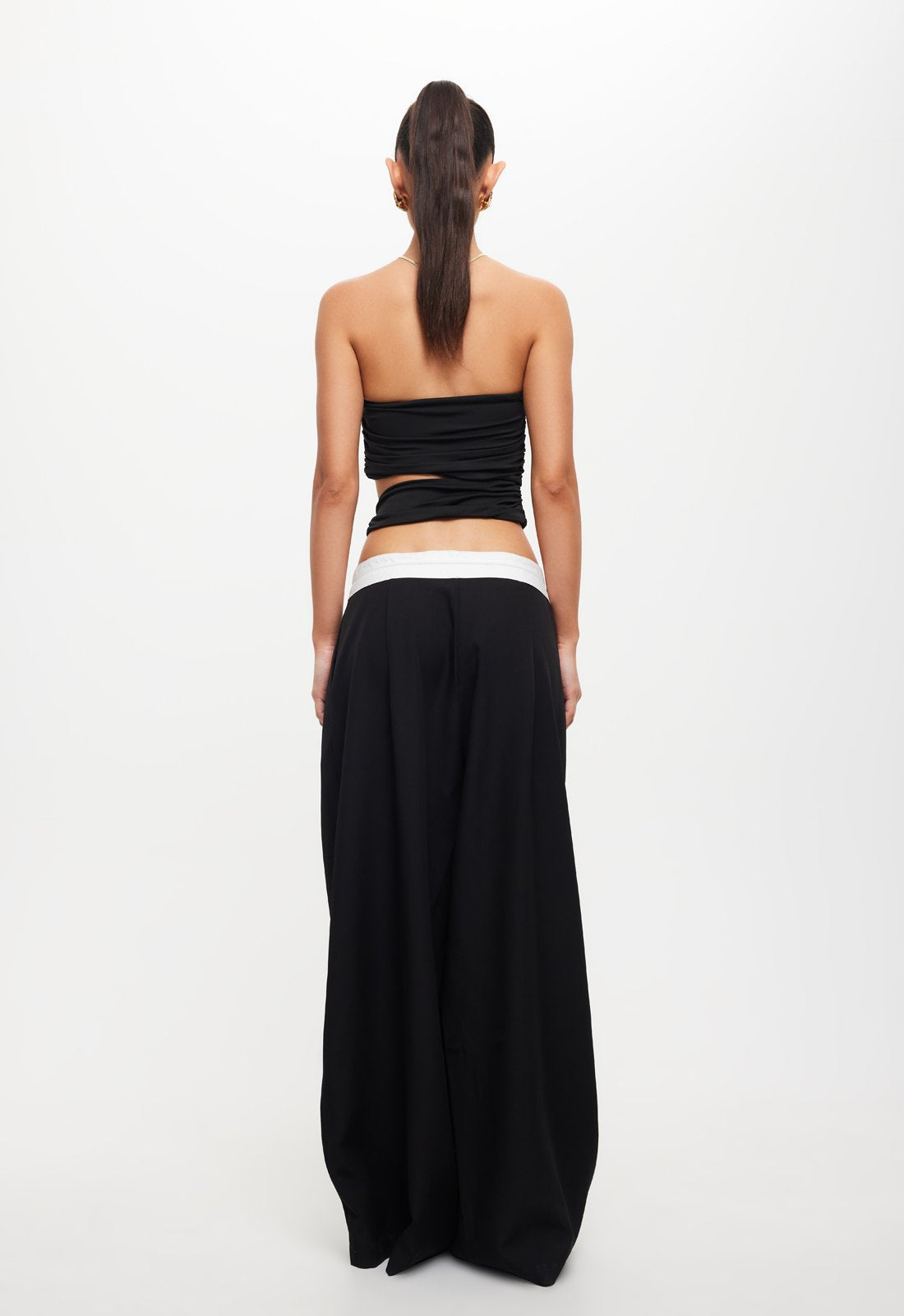 ESSENCE TOP - ONYX