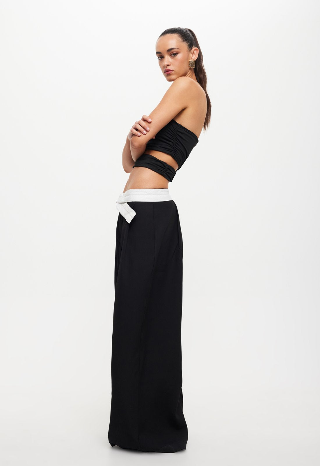 ESSENCE TOP - ONYX