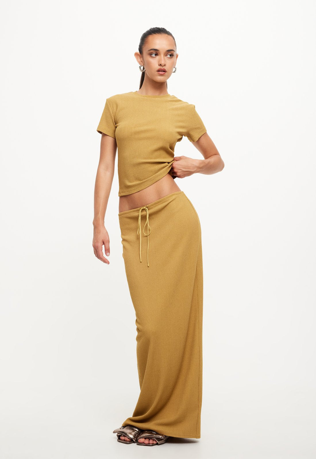 NOSTALGIC MAXI SKIRT - GOLD