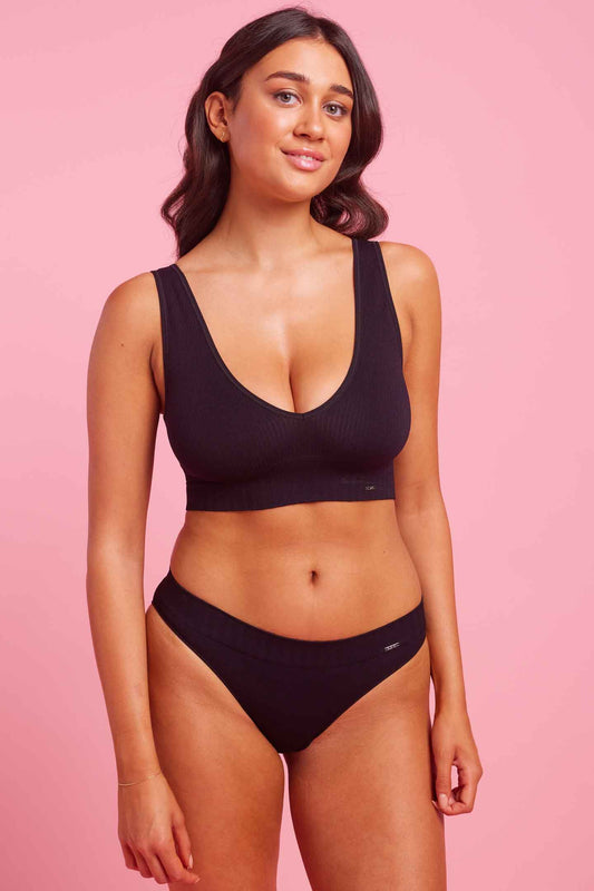 Black Ribbed Seamfree Bikini Set