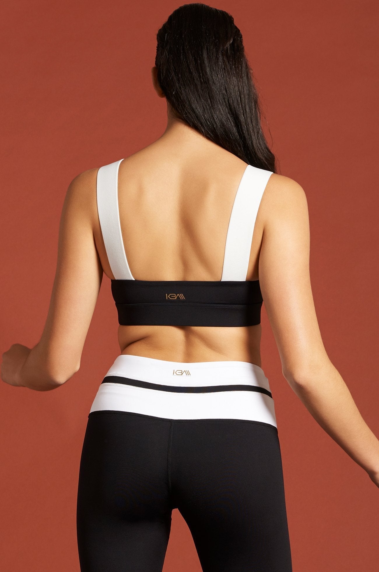 FREE SPIRITS SPORTS BRA BLACK