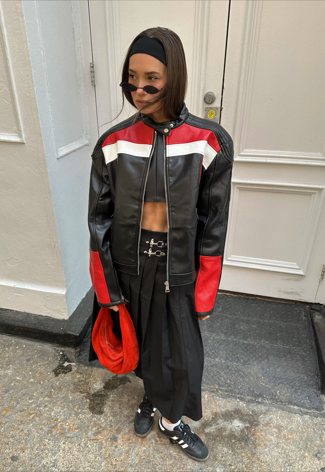 TOP MODEL BIKER - ONYX