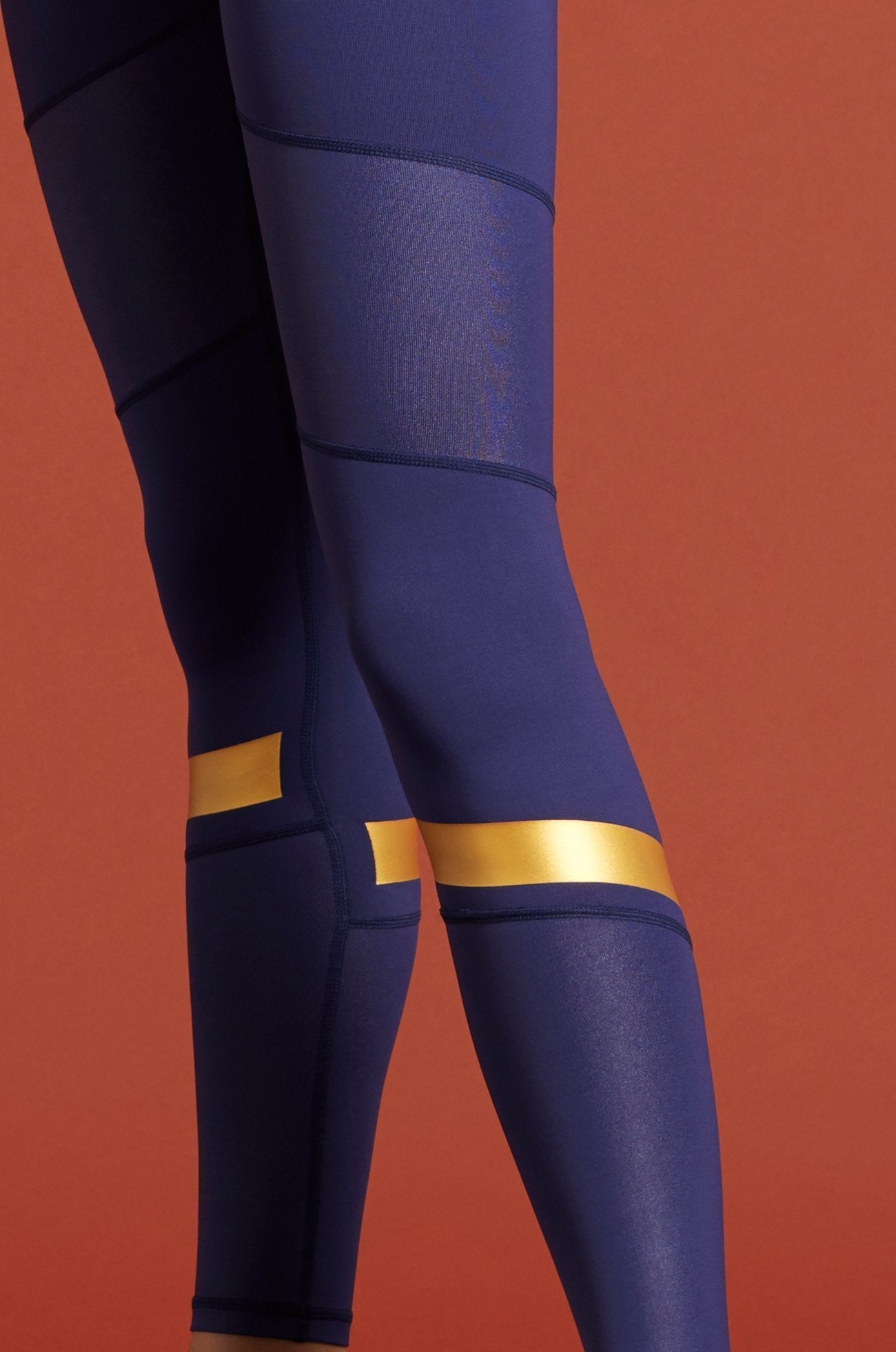 OBLADI PERFORMANCE LEGGING NAVY