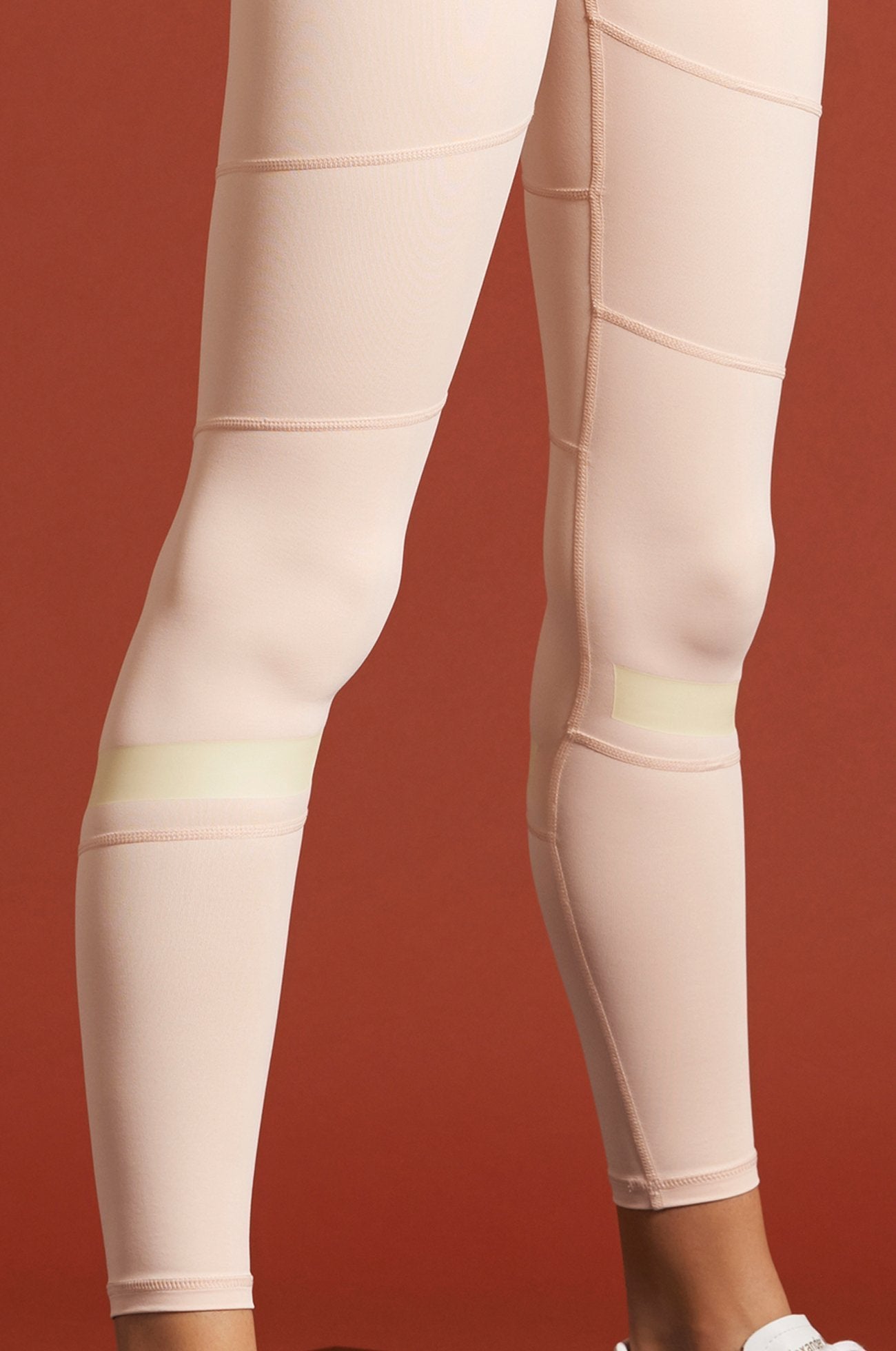 OBLADI PERFORMANCE LEGGING PINK