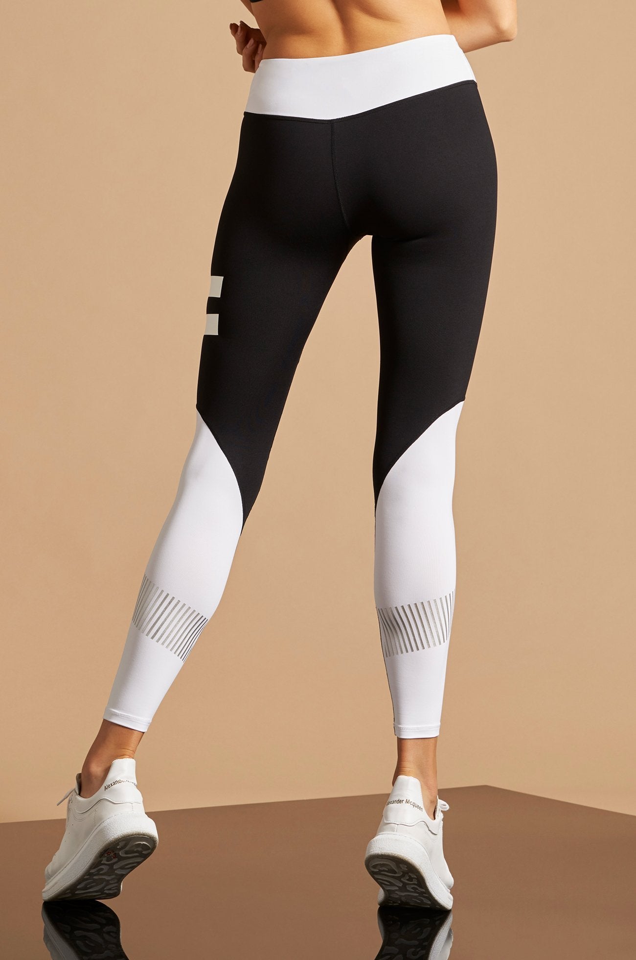 SUPERSTAR ULTIMATE PERFORMANCE LEGGING BLACK